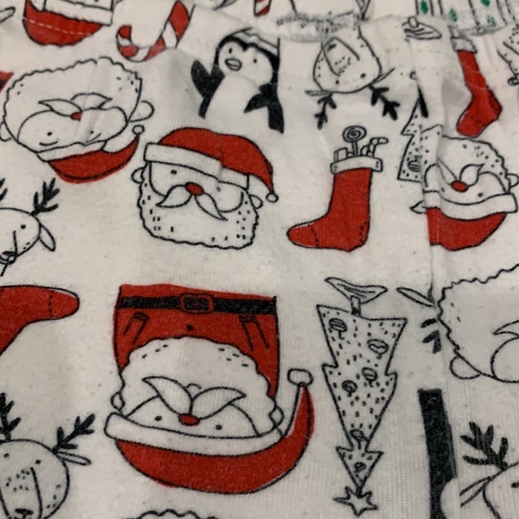 George White Stars Print Fitted Zipper & Carter’s Santa Red Print Pajamas 18-24M - Picture 10 of 12